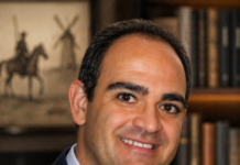 Artículo de opinión con motivo del Día del LibroAzul, Ciudad Cervantina de la Argentina, debeasumir la grandeza de lo que afirma ser