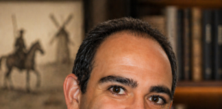 Artículo de opinión con motivo del Día del LibroAzul, Ciudad Cervantina de la Argentina, debeasumir la grandeza de lo que afirma ser